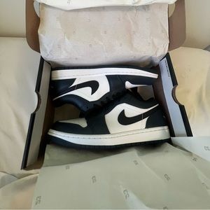 Air Jordan 1 Low ‘Armory Navy’